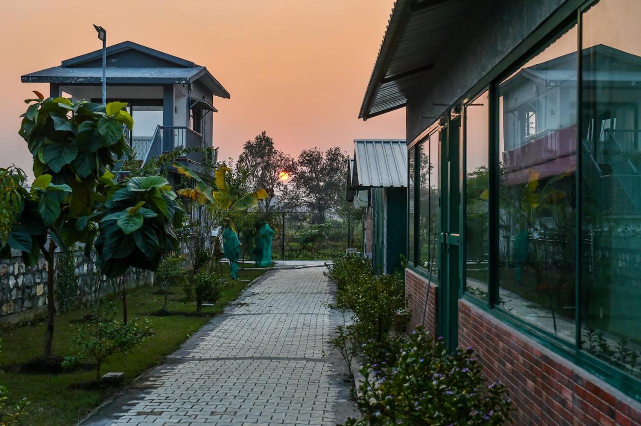 Sukoon - A Wellness Resort, Uttarakhand Chuharpur Dış mekan fotoğraf