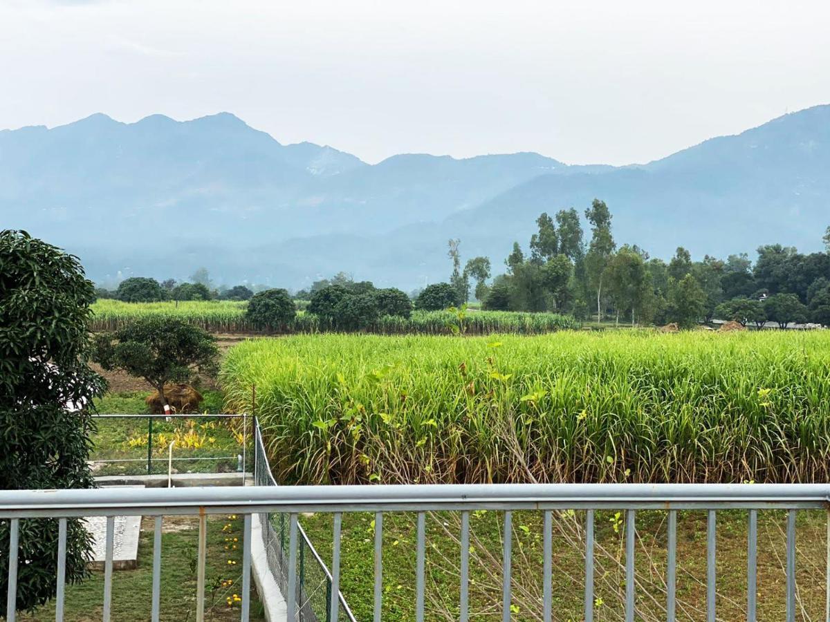 Sukoon - A Wellness Resort, Uttarakhand Chuharpur Dış mekan fotoğraf